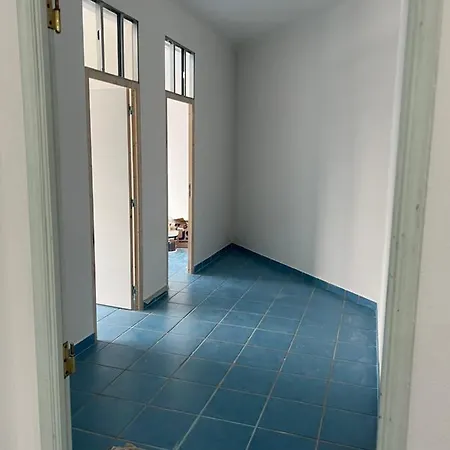 Vila Nova Rainha Azambuja Guest house *